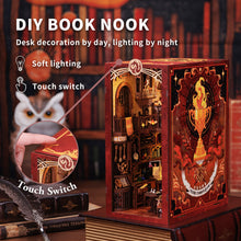 Carica l&#39;immagine nel visualizzatore di Gallery, Book Nook - La Magia del Caminetto