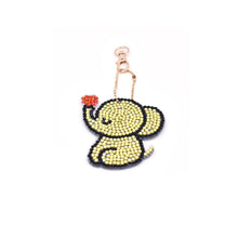 Carica l'immagine nel visualizzatore di Gallery, Portachiavi Diamond Painting 5D Elefanti 4 Pezzi