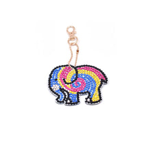 Carica l'immagine nel visualizzatore di Gallery, Portachiavi Diamond Painting 5D Elefanti 4 Pezzi