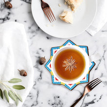 Carica l'immagine nel visualizzatore di Gallery, Sottobicchiere Diamond Painting 5D con Fiori Mandala