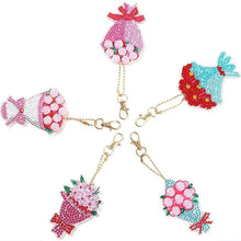 Carica l'immagine nel visualizzatore di Gallery, Portachiavi Diamond Painting 5D Mazzo di Fiori