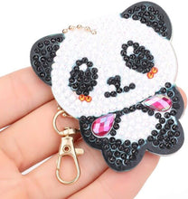 Carica l'immagine nel visualizzatore di Gallery, Portachiavi Diamond Painting 5D Animali Cartoon