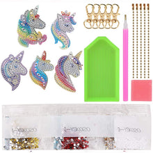 Carica l'immagine nel visualizzatore di Gallery, Portachiavi Diamond Painting 5D con Unicorni 5 Pezzi