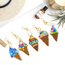 Carica l'immagine nel visualizzatore di Gallery, Portachiavi Diamond Painting 5D Gelato