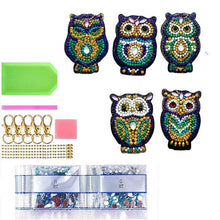 Carica l'immagine nel visualizzatore di Gallery, Portachiavi Diamond Painting 5D Gufi Set di 5 Pezzi