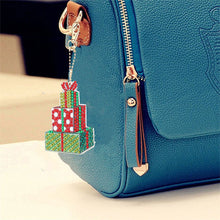 Carica l'immagine nel visualizzatore di Gallery, Portachiavi Diamond Painting 5D Natale 5 Pezzi - 2