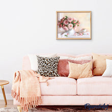 Carica l'immagine nel visualizzatore di Gallery, Dipingere con i numeri - Rose Rosa Su Un Tavolo Bianco