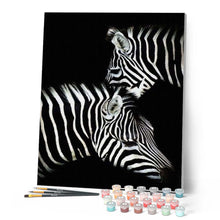 Carica l'immagine nel visualizzatore di Gallery, Dipingere con i numeri - Zebra Bianco E Nero Figured'Art