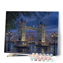 Carica l'immagine nel visualizzatore di Gallery, Dipingere con i numeri - Tower Bridge Nella Notte Di Londra Figured'Art