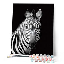 Carica l'immagine nel visualizzatore di Gallery, Dipingere con i numeri - Muso Di Zebra Bianca E Nera Figured'Art