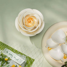 Carica l&#39;immagine nel visualizzatore di Gallery, Puzzle 3D - Camelia bianca