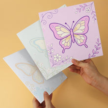 Carica l'immagine nel visualizzatore di Gallery, Mini Set Dipingere con i Numeri 20x20cm (6 pezzi) - Farfalle Pastello