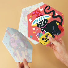 Carica l'immagine nel visualizzatore di Gallery, Mini Set Dipingere con i Numeri - Esagoni (6 pezzi) - Gatto Stregato