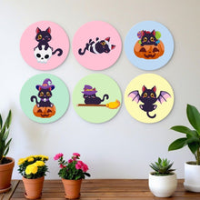 Carica l'immagine nel visualizzatore di Gallery, Mini Set Dipingere con i Numeri - Dischi di Ø20cm (6 pezzi) - Gattini ad Halloween