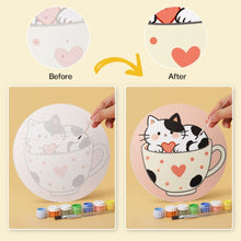 Carica l'immagine nel visualizzatore di Gallery, Mini Set Dipingere con i Numeri - Dischi di Ø20cm (6 pezzi) - Gatti e tazze da tè