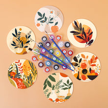 Carica l&#39;immagine nel visualizzatore di Gallery, Set di 6 Sottobicchieri da Dipingere con i numeri (15cm diametro) - Design Botanico