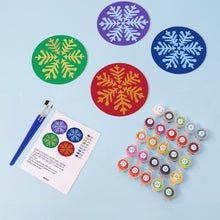 Carica l&#39;immagine nel visualizzatore di Gallery, Set di 4 Sottobicchieri da Dipingere con i numeri (15cm diametro) - Fiocco di Neve
