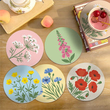 Carica l'immagine nel visualizzatore di Gallery, Set di 6 Sottobicchieri da Dipingere con i numeri (10cm diametro) - Fiori di campo
