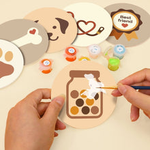 Carica l'immagine nel visualizzatore di Gallery, Set di 6 Sottobicchieri da Dipingere con i numeri (10cm diametro) - Il Mondo dei Cuccioli