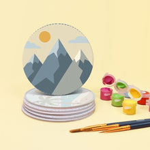 Carica l'immagine nel visualizzatore di Gallery, Set di 6 Sottobicchieri da Dipingere con i numeri (10cm diametro) - Orizzonti Incantati