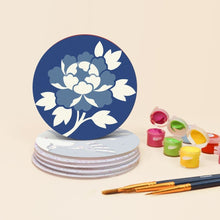 Carica l'immagine nel visualizzatore di Gallery, Set di 6 Sottobicchieri da Dipingere con i numeri (10cm diametro) - Blu mediterraneo