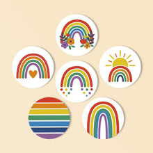 Carica l'immagine nel visualizzatore di Gallery, Set di 6 Sottobicchieri da Dipingere con i numeri (10cm diametro) - Arcobaleno colorato Figured'Art