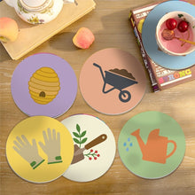 Carica l'immagine nel visualizzatore di Gallery, Set di 6 Sottobicchieri da Dipingere con i numeri (10cm diametro) - Essenziali da giardino