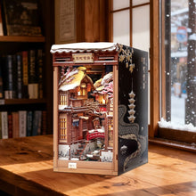 Carica l'immagine nel visualizzatore di Gallery, Book Nook - Sussurro di neve a Kyoto Figured'Art