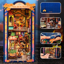 Carica l'immagine nel visualizzatore di Gallery, Book Nook - Plaza de los Muertos