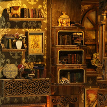 Carica l'immagine nel visualizzatore di Gallery, Book Nook - Sala Biblioteca Antica
