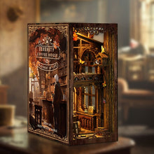 Carica l'immagine nel visualizzatore di Gallery, Book Nook - Caffè Serenità