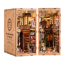 Carica l'immagine nel visualizzatore di Gallery, Book Nook - Il Vicolo che Aspetta il Gatto