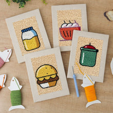 Carica l'immagine nel visualizzatore di Gallery, Punch Needle Kit (4 pezzi) con cornici - Snack Time 1