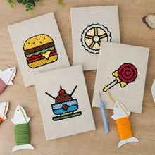Carica l'immagine nel visualizzatore di Gallery, Punch Needle Kit (4 pezzi) con cornici - Dolci e Street Food