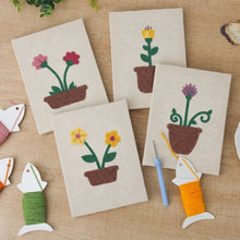 Carica l'immagine nel visualizzatore di Gallery, Punch Needle Kit (4 pezzi) con cornici - Fiori in vaso