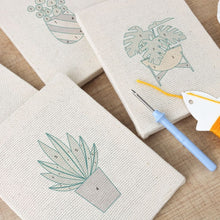 Carica l'immagine nel visualizzatore di Gallery, Punch Needle Kit (4 pezzi) con cornici - Amanti delle Piante 1