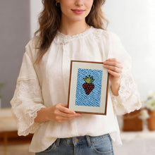 Carica l'immagine nel visualizzatore di Gallery, Punch Needle Kit (4 pezzi) con cornici - Snack Time 2