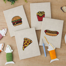 Carica l'immagine nel visualizzatore di Gallery, Punch Needle Kit (4 pezzi) con cornici - Cena Americana