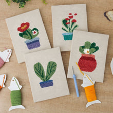 Carica l'immagine nel visualizzatore di Gallery, Punch Needle Kit (4 pezzi) con cornici - Giardino in vaso