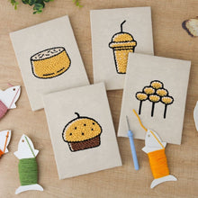 Carica l'immagine nel visualizzatore di Gallery, Punch Needle Kit (4 pezzi) con cornici - Delizie da Forno