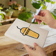 Carica l'immagine nel visualizzatore di Gallery, Punch Needle Kit (4 pezzi) con cornici - Delizie da Forno