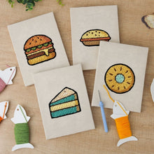 Carica l'immagine nel visualizzatore di Gallery, Punch Needle Kit (4 pezzi) con cornici - Street Food 1