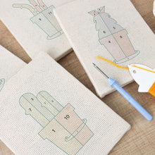 Carica l'immagine nel visualizzatore di Gallery, Punch Needle Kit (4 pezzi) con cornici - Piante Felici 1