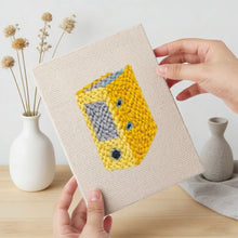 Carica l'immagine nel visualizzatore di Gallery, Punch Needle Kit (4 pezzi) con cornici - Cancelleria da Ufficio