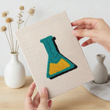 Carica l'immagine nel visualizzatore di Gallery, Punch Needle Kit (4 pezzi) con cornici - Back to School