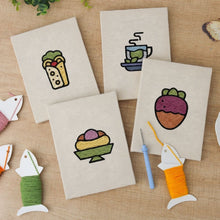 Carica l'immagine nel visualizzatore di Gallery, Punch Needle Kit (4 pezzi) con cornici - Delizie illustrate