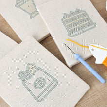 Carica l'immagine nel visualizzatore di Gallery, Punch Needle Kit (4 pezzi) con cornici - Momenti Golosi