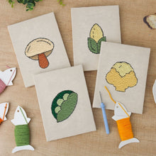 Carica l'immagine nel visualizzatore di Gallery, Punch Needle Kit (4 pezzi) con cornici - Ricchezze della Natura
