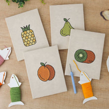 Carica l'immagine nel visualizzatore di Gallery, Punch Needle Kit (4 pezzi) con cornici - Frutta fresca