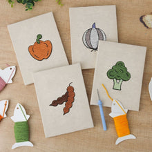 Carica l'immagine nel visualizzatore di Gallery, Punch Needle Kit (4 pezzi) con cornici - Delizie di Verdure